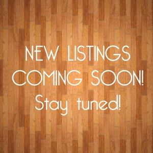 See something you love? Hit the offer button! 💕